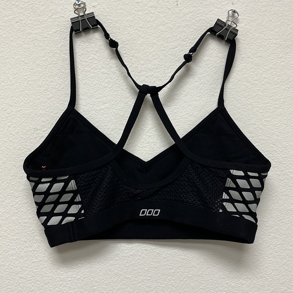 Lorna Jean sports bra size XS - Picture 4 of 6